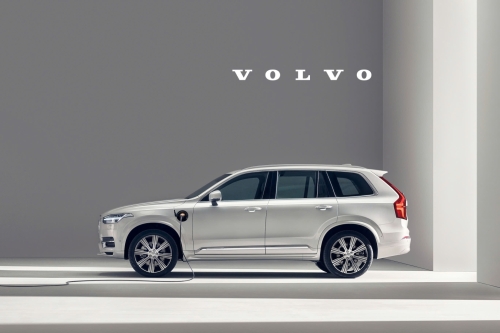Đánh Giá Volvo XC90 Plug-in Hybrid Ultra: SUV 7 Chỗ Hạng Sang Đỉnh Cao Của An Toàn và Hiệu Suất